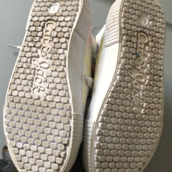 high top sneakers - Picture 3 of 3